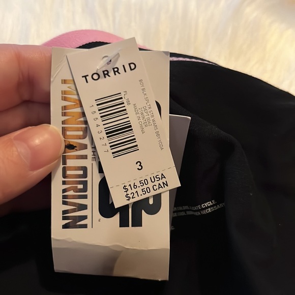 Torrid Baby Yoda Boyshort - Picture 5 of 7